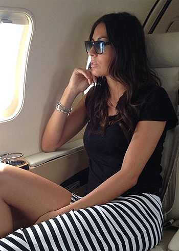 Eli Gregoraci è pensierosa