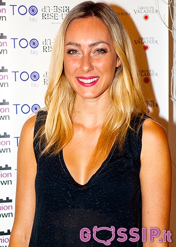 Cristel Carrisi  stilista e presenta la sua nuova collezione