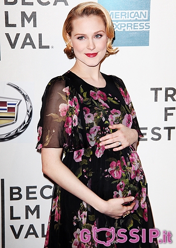 Fiocco celeste per Evan Rachel Wood Fiocco celeste per Evan Rachel Wood