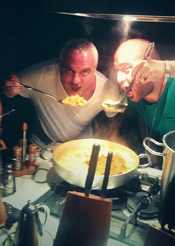 Panariello, 'fornelli caldi' con Sangiorgi