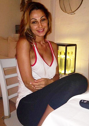 Anna Tatangelo, non 'vecchia', solo 'più donna'