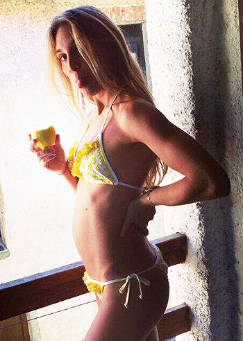 Lucilla Agosti, il pancino cresce