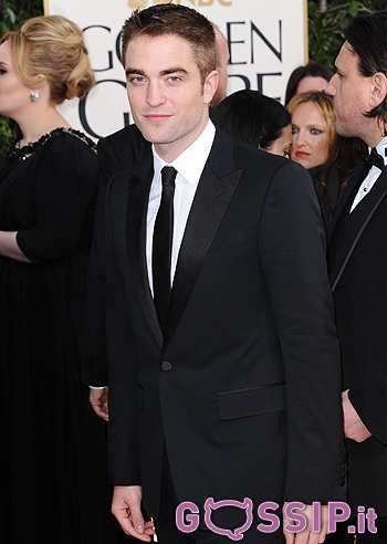 Robert Pattinson non perdona