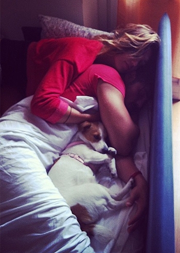 Cecilia Rodriguez, uno scatto nel letto con Monte