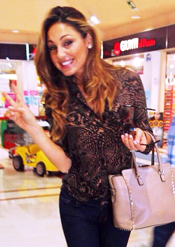 Anna Tatangelo: 'A breve grandi novità'