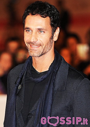 Raoul Bova: 'Gay? Le solite voci' Raoul Bova: 'Gay? Le solite voci'