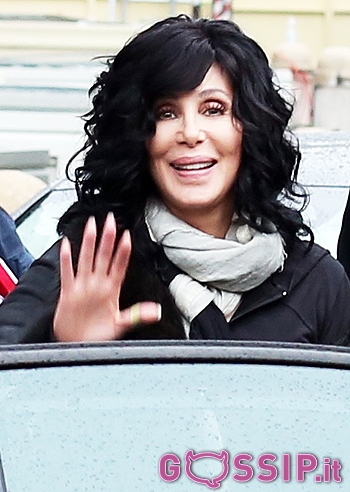 Cher con Gianni Morandi sul palco a Verona