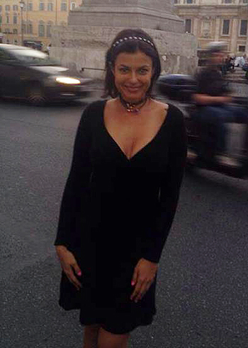 Sara Tommasi felice a Roma