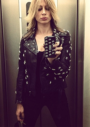 Maddy Corvaglia, autoscatto strong