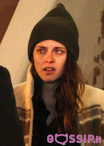 Kristen Stewart piange senza Pattinson Kristen Stewart piange senza Pattinson