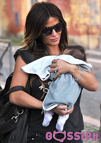 Guenda Tavassi, passeggiata in famiglia