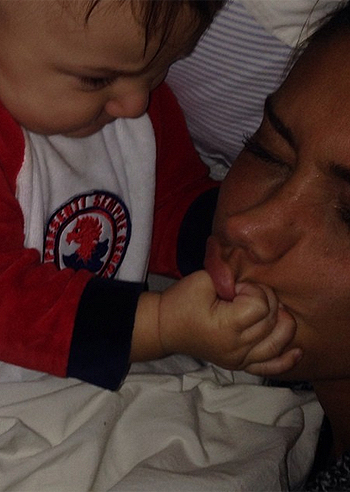 Belen Rodriguez, Santiago la strapazza