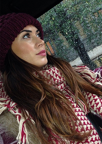 Melissa Satta in giro per Milano