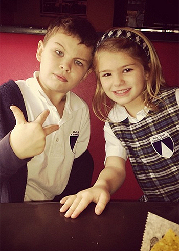 Maddie a pranzo con il fidanzatino