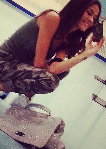 Giorgia Palmas, un sorriso per i follower