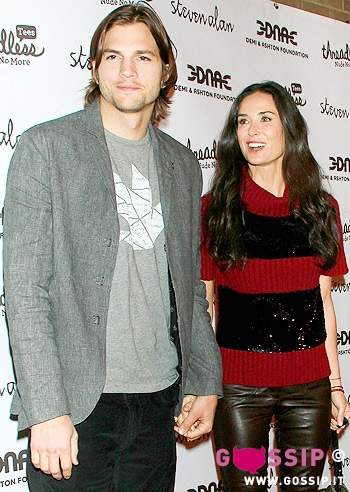 Demi Moore e Ashton Kutcher: il divorzio è ufficiale