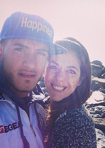 Vanessa e Manuel baciati dal sole