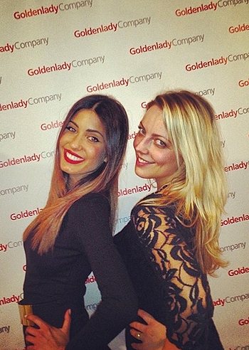 Federica Nargi, sexy al party natalizio Federica Nargi, sexy al party natalizio