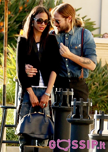 Zoe Saldana, coccole col marito in pubblico