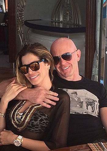 Aida Yespica, a Santo Domingo con Roger