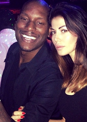 Alessandra Sorcinelli, a Dubai con il suo 'love'