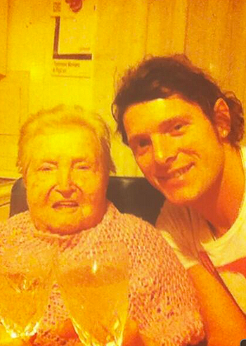 Aldo Montano, 1° gennaio con la 'nonnina' Aldo Montano, 1° gennaio con la 'nonnina'