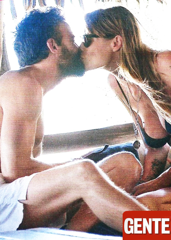 Elenoire, passione al bacio con Sebastiano