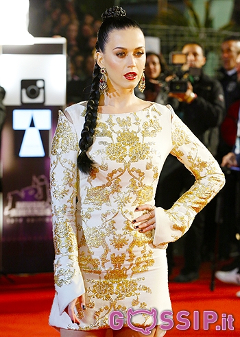 Katy Perry: 'Ho perso la verginità a 16 anni'