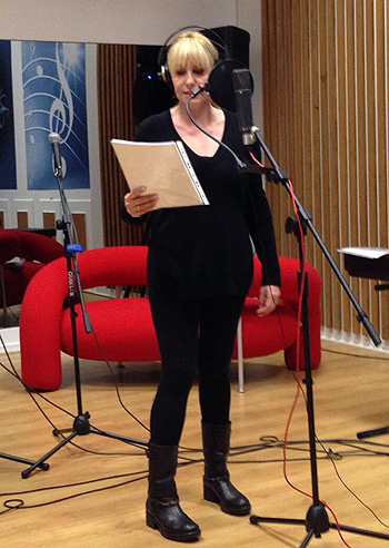 Antonella Clerici in sala di incisione