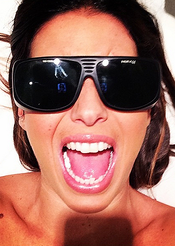 Elisabetta Gregoraci, luce pulsata che dolore!