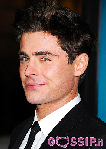 Zac, un pezzo di pelle da una fan