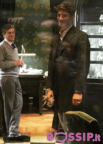 Stefano De Martino, ancora gioielli per Belen