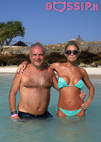 Jerry Calà a Zanzibar con Bettina e il figlio