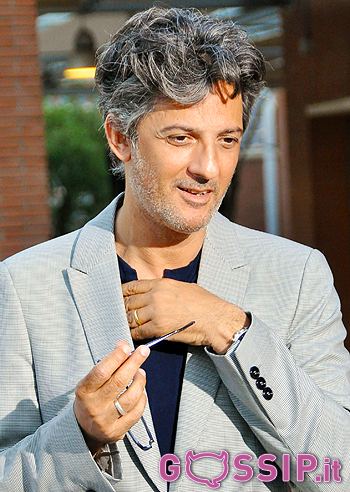 Fiorello, ancora in ospedale Fiorello, ancora in ospedale