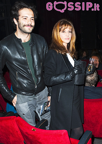 Un toy boy per Giuliana De Sio?