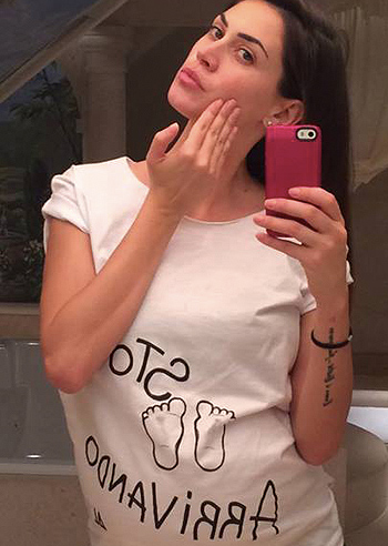 Melissa Satta: 'Meglio se il bimbo all’inizio sta con mia madre'