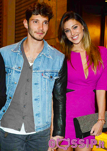 Belen Rodriguez festeggia i 49 di SuperSimo