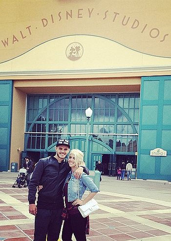 Mauro Icardi a Disneland Paris con Wanda