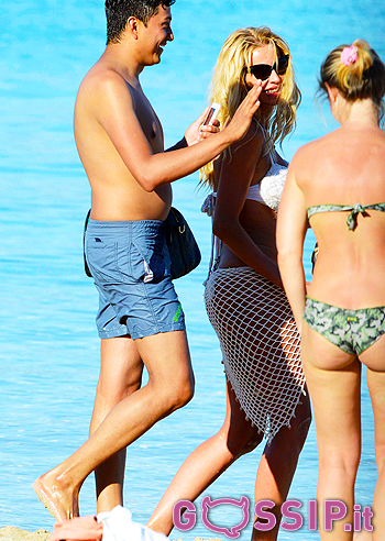 Valeria Marini, a Ibiza con Brosio Valeria Marini, a Ibiza con Brosio