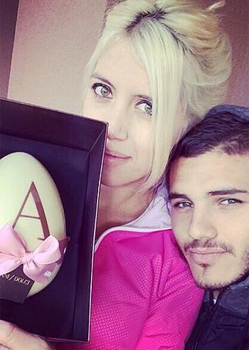 Wanda Nara e Mauro Icardi bloccati in aeroporto
