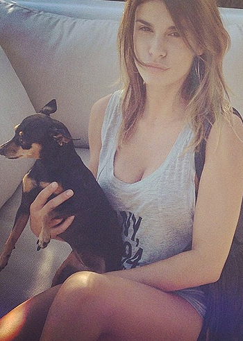 Eli Canalis, tramonti, sport e amiche a LA