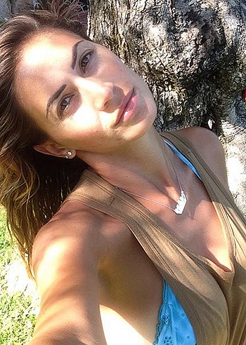 Melissa Satta, ventre di nuovo piatto