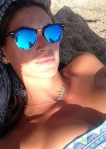 Melissa Satta, gli ultimi giorni in Sardegna