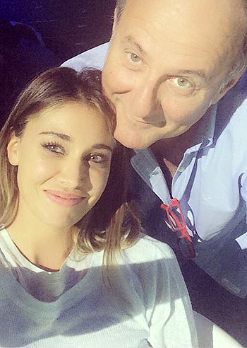 Belen, a Roma con amore, tra trucco, parrucco e prove