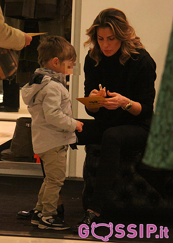 Claudia Galanti ad Arnaud preferisce lo shopping