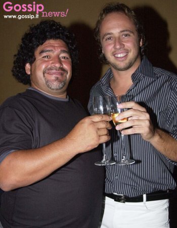 Maradona si diverte a Milano Marittima