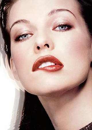 Milla Jovovich torna fra gli zombie