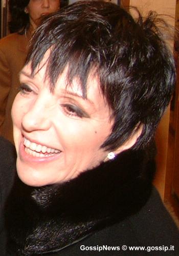 Liza Minelli ci prova col Bodyguard e... finisce in tribunale!