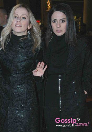 Natale a Milano:Big della musica e 12mila luci per Nassiriya