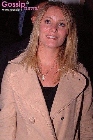 L'A.S. Roma 'modaiola' lancia la collezione 2003-2004